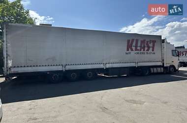Тягач Volvo FH 12 2003 в 