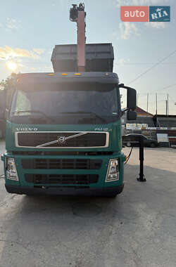 Кран-маніпулятор Volvo FH 12 2004 в 