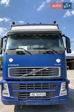 Тягач Volvo FH 12 2003 в Днепре
