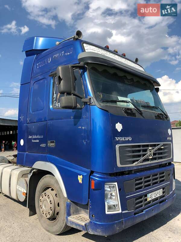Тягач Volvo FH 12 2003 в Дніпрі