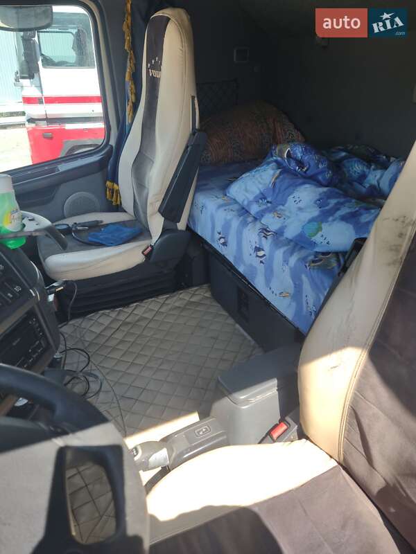 Тягач Volvo FH 12 2004 в Львове фото 9 Тягач Volvo FH 12 2004 в Львове