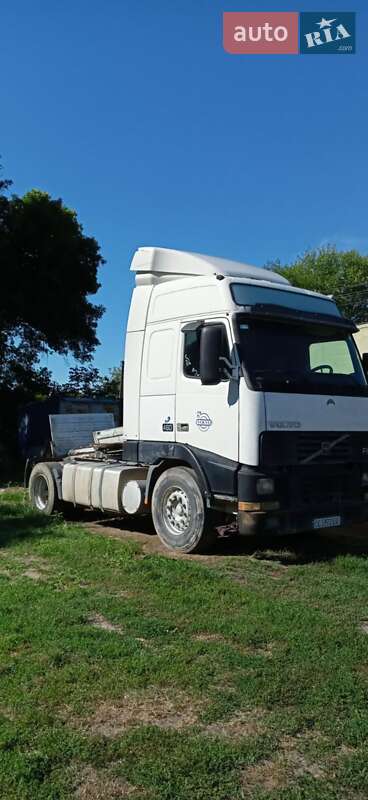 Тягач Volvo FH 12 2001 в Чернівцях фото 2 Тягач Volvo FH 12 2001 в Чернівцях