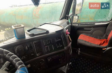 Тягач Volvo FH 12 2003 в 