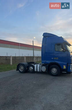 Тягач Volvo FH 12 2003 в 