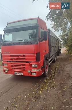 Зерновоз Volvo FH 12 2002 в Кропивницком