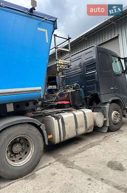 Тягач Volvo FH 12 2006 в 