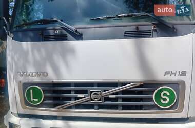 Тягач Volvo FH 12 2002 в  фото 2 Тягач Volvo FH 12 2002 в