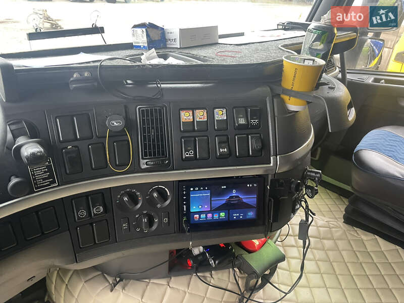 Грузовой фургон Volvo FH 12 2006 в Харькове