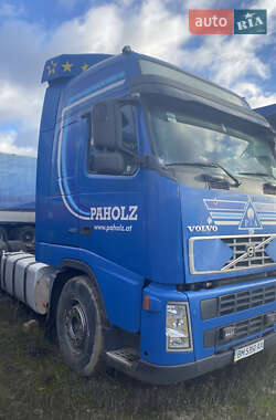 Тягач Volvo FH 12 2005 в Ромнах