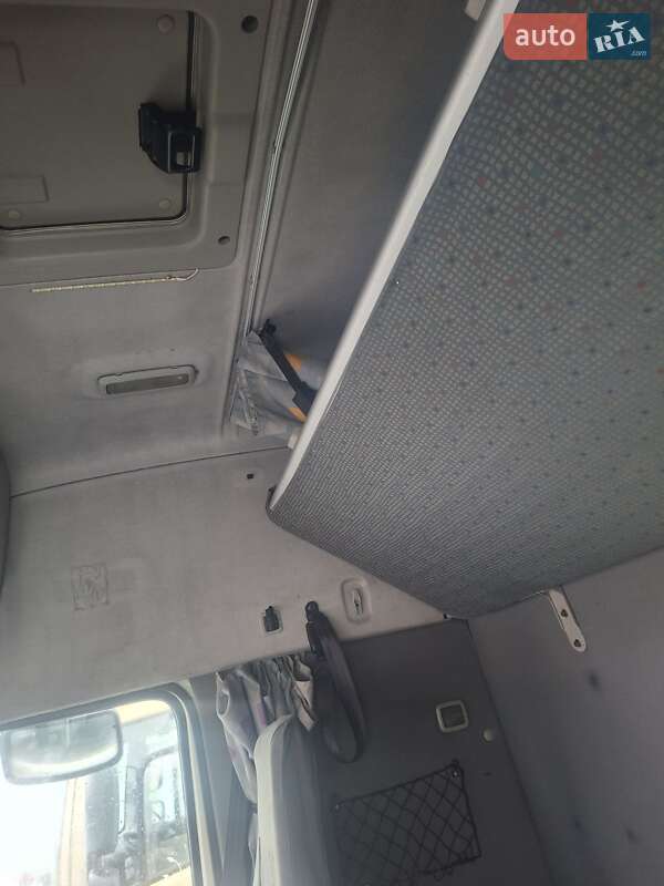 Тягач Volvo FH 12 2004 в Шепетовке