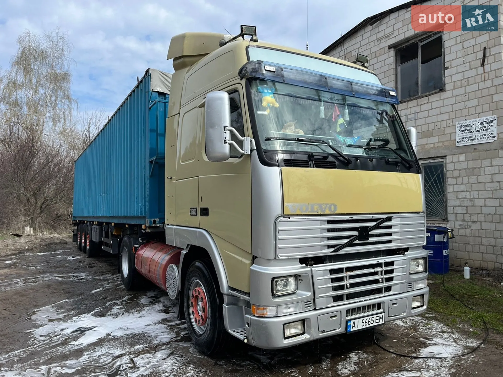 Volvo FH 12 1998 VIN YV2A4B2A3WB192947 фото оголошення 3 з 24