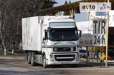 Контейнеровоз Volvo FH 13 2012 в Дунаевцах