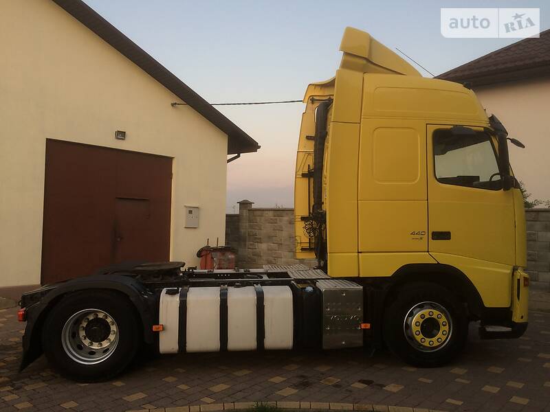 Тягач Volvo FH 13 2007 в Ровно