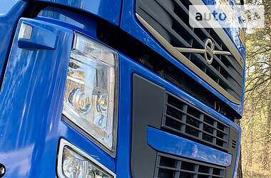 Тягач Volvo FH 13 2009 в 