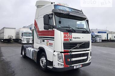Tractor unit Volvo FH 13 2013 in Kovel
