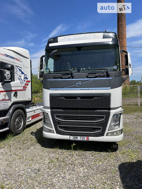 Тягач Volvo FH 13 2013 в Хусті