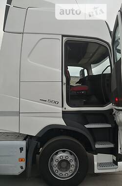 Тягач Volvo FH 13 2017 в Мукачево