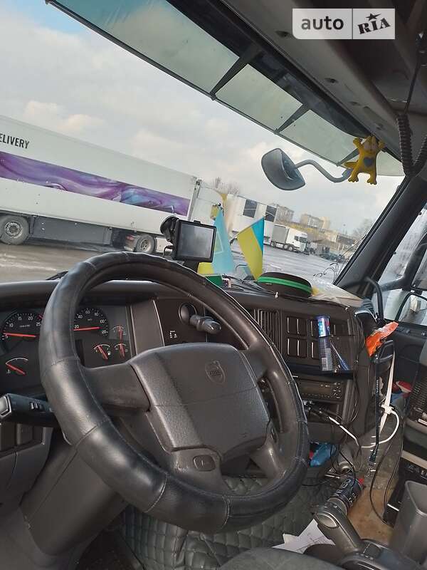 Тягач Volvo FH 13 2010 в Киеве фото 9 Тягач Volvo FH 13 2010 в Киеве