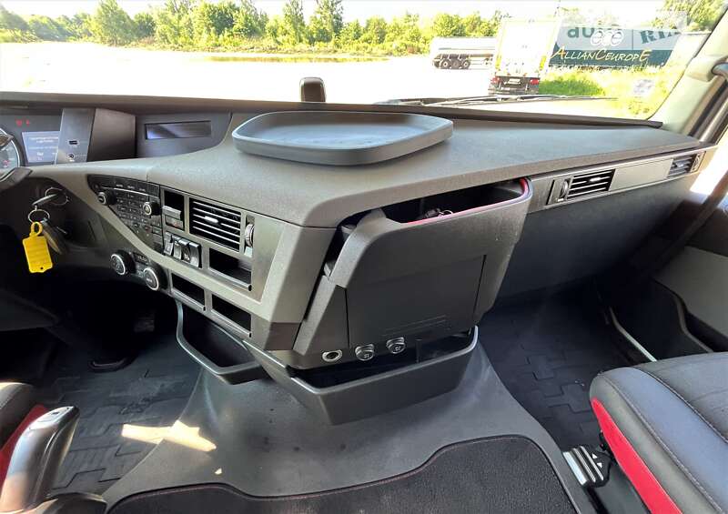 Тягач Volvo FH 13 2013 в Львові фото 24 Тягач Volvo FH 13 2013 в Львові