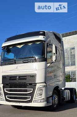 Тягач Volvo FH 13 2015 в Ровно