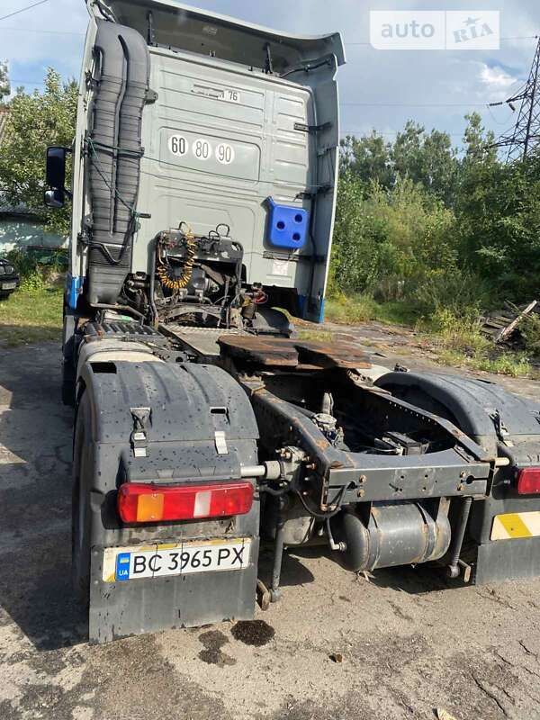Тягач Volvo FH 13 2006 в Львові
