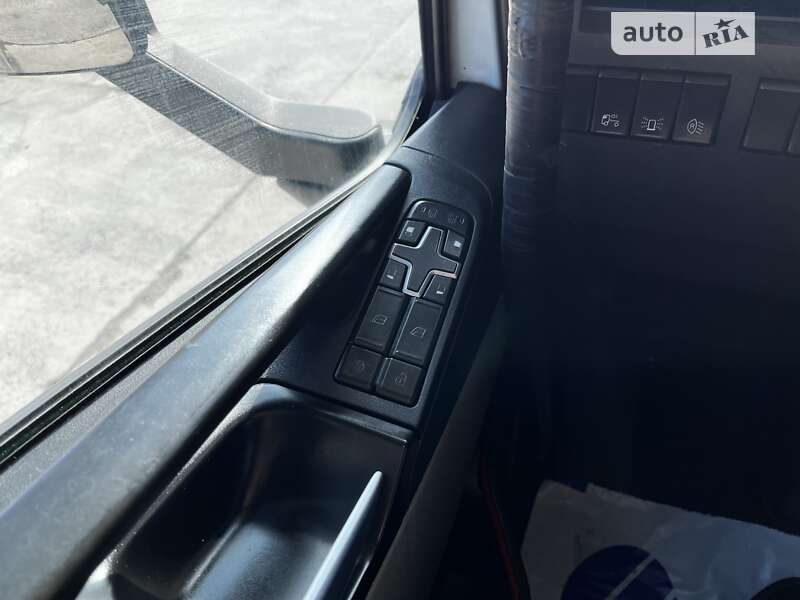 Бензовоз Volvo FH 13 2017 в Львові