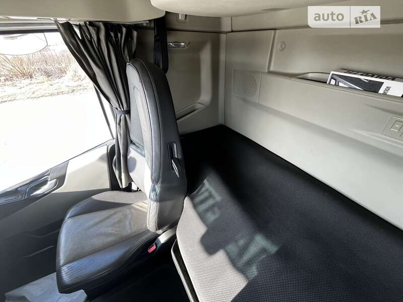 Бензовоз Volvo FH 13 2017 в Львові