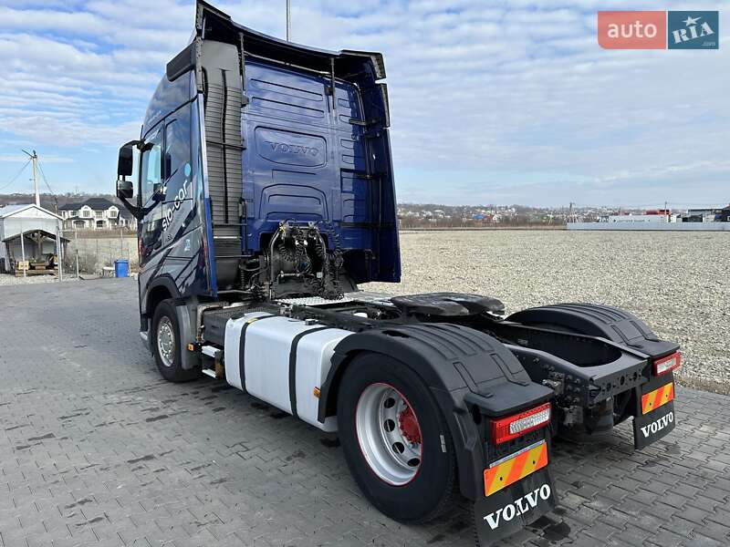 Тягач Volvo FH 13 2017 в Чернівцях
