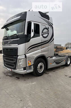 Тягач Volvo FH 13 2013 в Тячеве