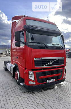 Тягач Volvo FH 13 2013 в Тячеве