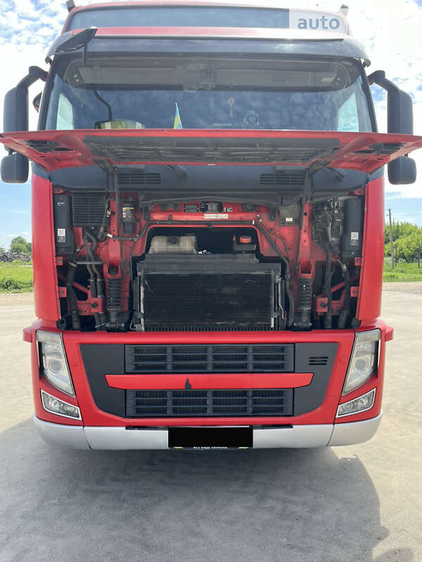 Тягач Volvo FH 13 2010 в Монастирищеві