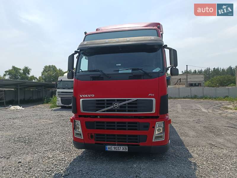 Тентованый Volvo FH 13 2007 в Каменском