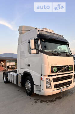 Тягач Volvo FH 13 2007 в Тячеве