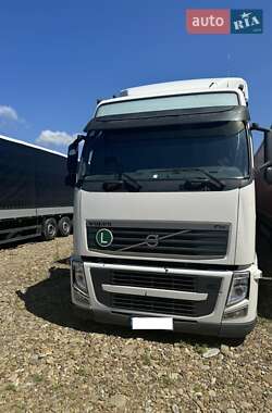 Тягач Volvo FH 13 2012 в 
