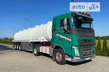 Тягач Volvo FH 13 2013 в Тячеве