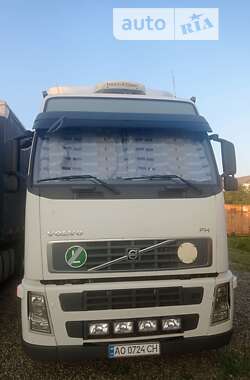 Тягач Volvo FH 13 2008 в Тячеве