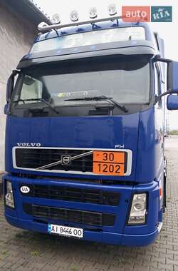 Бензовоз Volvo FH 13 2008 в Черновцах