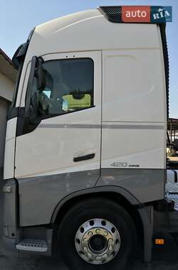 Тягач Volvo FH 13 2017 в  фото 12 Тягач Volvo FH 13 2017 в