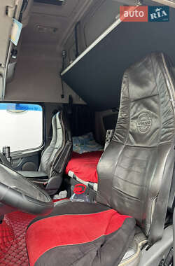 Тягач Volvo FH 13 2011 в 