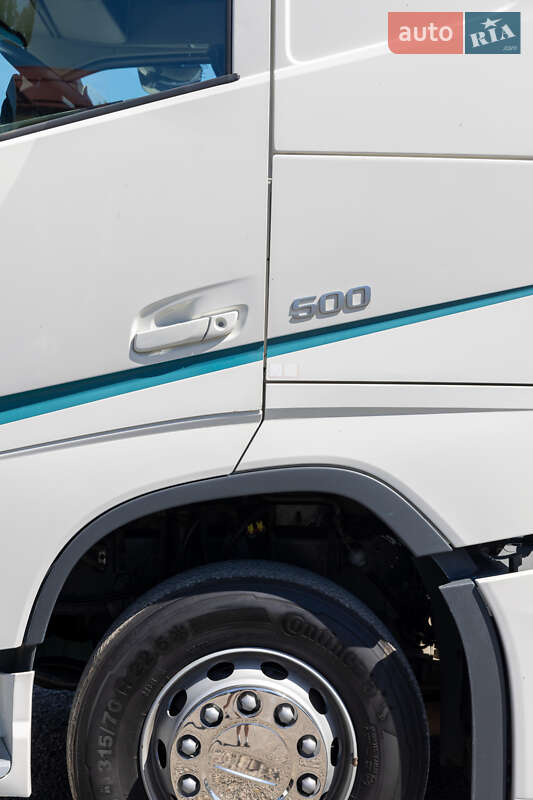 Тягач Volvo FH 13 2015 в Львове