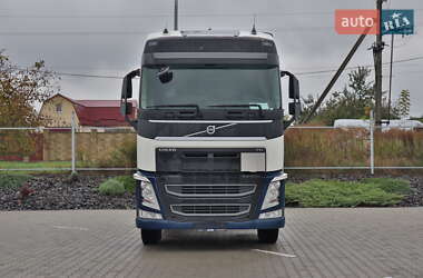 Тягач Volvo FH 13 2015 в Луцке