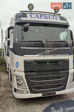 Тягач Volvo FH 13 2015 в Киеве