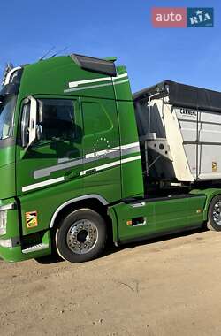 Тягач Volvo FH 13 2014 в 