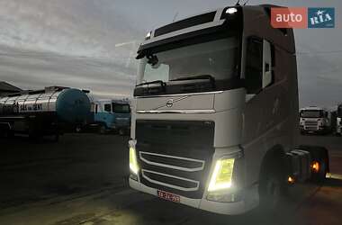 Тягач Volvo FH 13 2014 в Семеновке