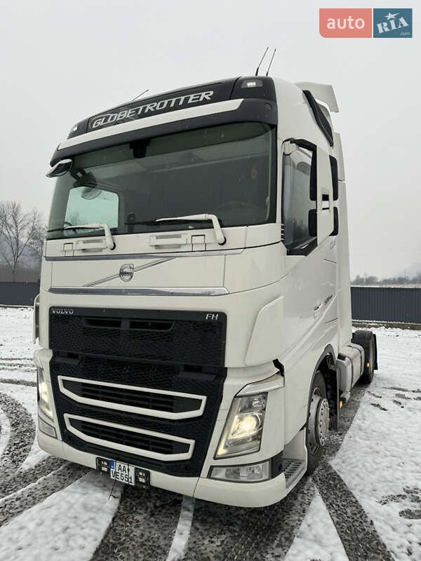 Тягач Volvo FH 13 2014 в Іршаві