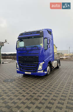 Тягач Volvo FH 13 2015 в Иршаве