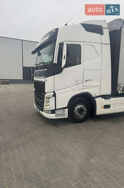 Тягач Volvo FH 13 2013 в Луцьку