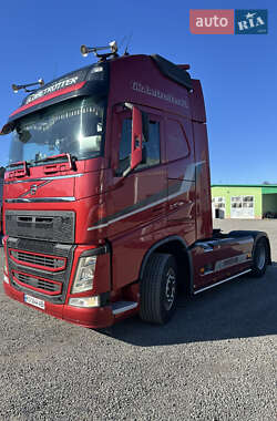 Тягач Volvo FH 13 2014 в Іршаві