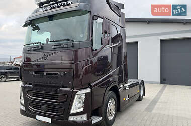 Тягач Volvo FH 13 2018 в Рава-Русской