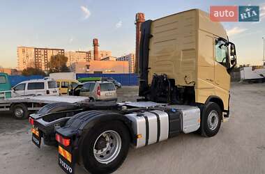 Тягач Volvo FH 13 2013 в 